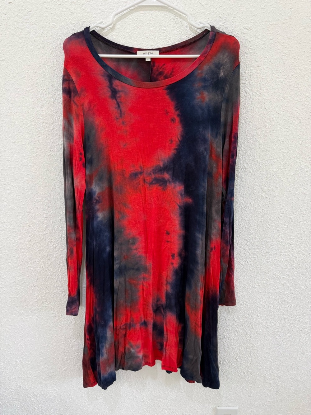 Umgee USA Women's L Red Black Tie Dye Long Sleeve Swing Tunic Top Dress